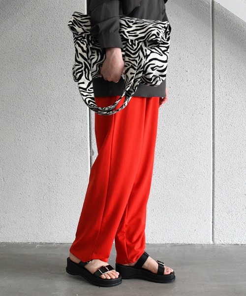 sango（sango）の「ダブルベルトボリュームソールサンダル（サンダル・レディース・ブラック/ホワイト/シルバー・SS/LL/M/S/3L/L）」の19枚目の写真