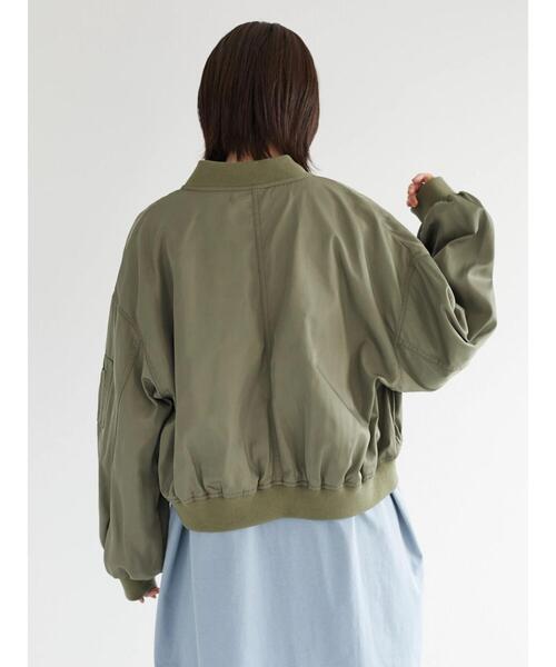 Green Parks(グリーンパークス)の「・ELENCARE DUE ショートMA-1(ブルゾン・レディース・ブラック/カーキ・FREE)」の17枚目の写真