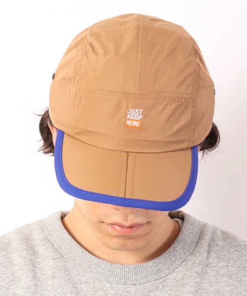 TESTIFY（テスティファイ）の「TESTIFY 折りたたみランニングキャップ/Fold Visor Cap（キャップ・メンズ・ブラック/ベージュ/グリーン・FREE）」の3枚目の写真