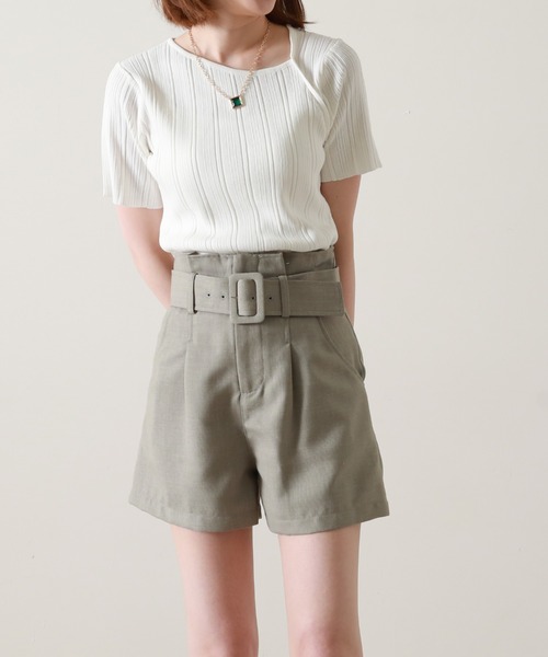 Cheek(チーク)の「【サイズ展開あり】ベルト付きタックショートパンツ(その他パンツ・レディース・ネイビー/カーキ/オレンジ・SMALL/MEDIUM)」の17枚目の写真