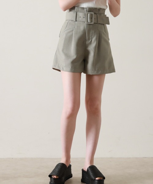 Cheek(チーク)の「【サイズ展開あり】ベルト付きタックショートパンツ(その他パンツ・レディース・ネイビー/カーキ/オレンジ・SMALL/MEDIUM)」の19枚目の写真