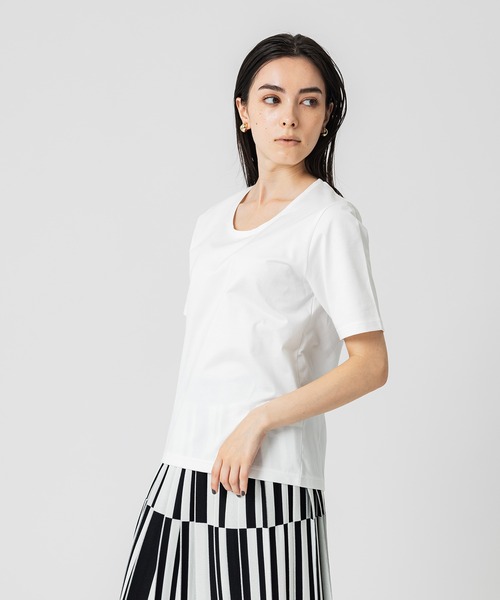 UNITED TOKYO(ユナイテッドトウキョウ)の「UネックTシャツ(Tシャツ/カットソー・レディース・パープル/ブラック/ホワイト・FREE)」の11枚目の写真