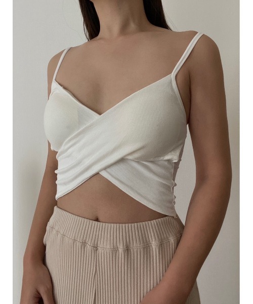 AMAIL（アマイル）の「Cross cami（キャミソール・レディース・ブラック/ベージュ/ホワイト・FREE）」の2枚目の写真