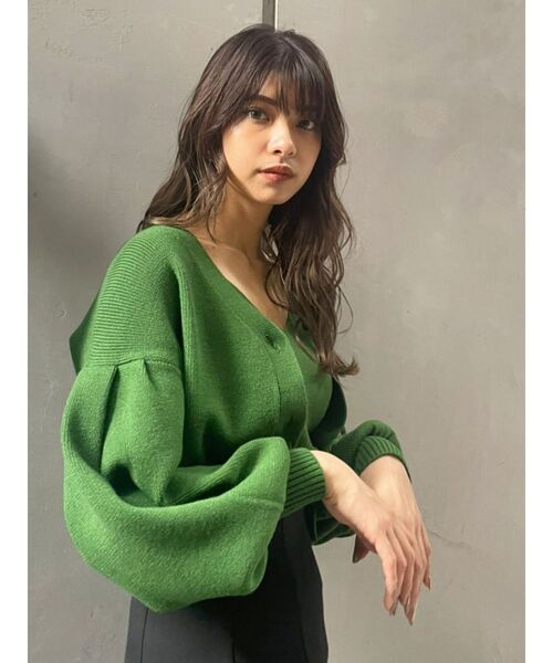 MURUA（ムルーア）の「ボリュームスリーブカーデ×キャミSET【セットアイテム】【2way】（カーディガン/ボレロ・レディース・アイボリー/ブラック/グリーン・FREE）」の6枚目の写真