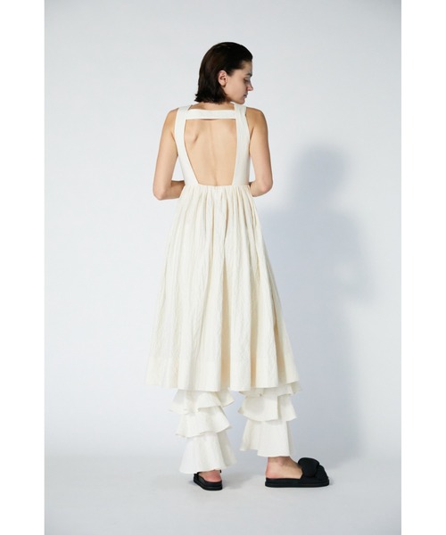 ENFOLD(エンフォルド)の「Crumple Cotton フリルパンツ×ドレス(ワンピース・レディース・アイボリー/ブラック・38/36)」の11枚目の写真