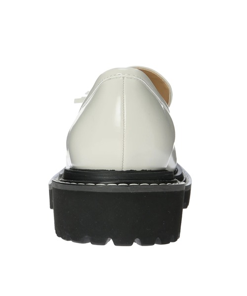 ORiental TRaffic(オリエンタルトラフィック)の「ORiental Traffic タッセルローファー(ローファー・レディース・ホワイト/ブラウン/ブラック・36/39/37/35/38)」の5枚目の写真