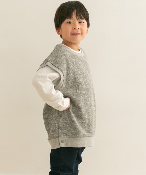 URBAN RESEARCH DOORS(アーバンリサーチドアーズ)の「クルーネックミニ裏毛ベスト(KIDS)(Tシャツ/カットソー・キッズ・ベージュ系その他/グレー系その他・105/120/135)」の20枚目の写真