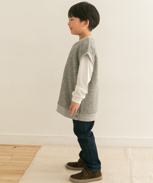 URBAN RESEARCH DOORS(アーバンリサーチドアーズ)の「クルーネックミニ裏毛ベスト(KIDS)(Tシャツ/カットソー・キッズ・ベージュ系その他/グレー系その他・105/120/135)」の22枚目の写真