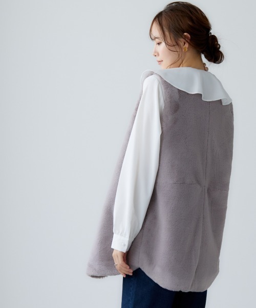 miclat(ミクラ)の「大きいサイズ ビッグカラーブラウス miclat(シャツ/ブラウス・レディース・ブラック系/オフホワイト・L/LL/3L/4L)」の14枚目の写真