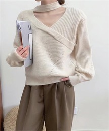 チョーカーネックニットプルオーバー
