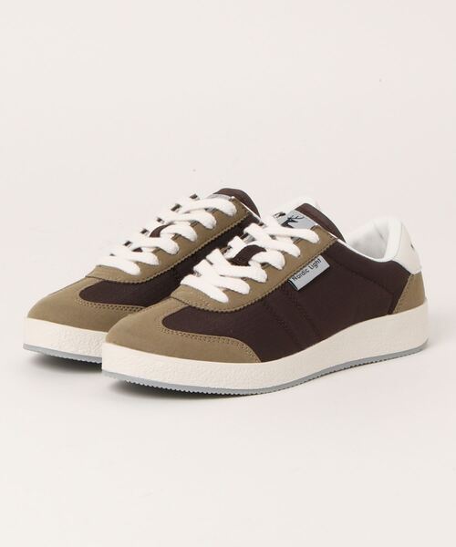 TSURUYA（ツルヤ）の「《Nordic Light》レトロコートスニーカー NL0032（スニーカー・レディース・ネイビー/グレー/ホワイト/ダークブラウン・22.5cm/23.5cm/24.0cm/24.5cm/23.0cm）」の3枚目の写真