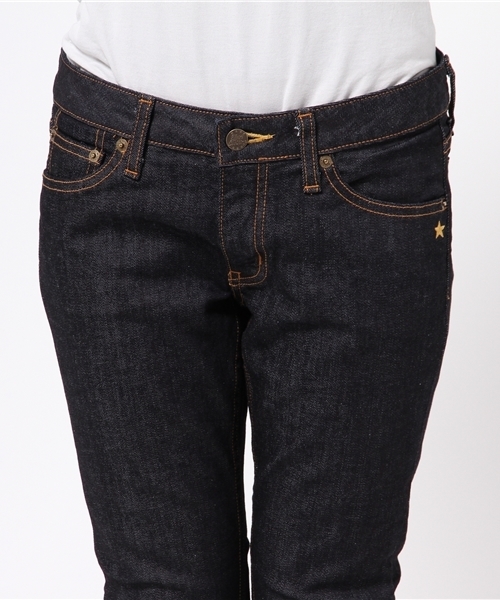 X-girl（エックスガール）の「【mini掲載 / 有村架純さん着用】STANDARD JEAN BROOKLYN（デニムパンツ・レディース・ホワイト/ブラック/インディゴブルー・2/0/1）」の13枚目の写真