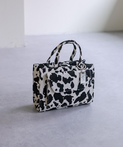 loti（ロティ）の「loti ポケットミニスクエアBAG（ショルダーバッグ・レディース・ホワイト系その他/ブラック/ブラック系その他・FREE）」の14枚目の写真