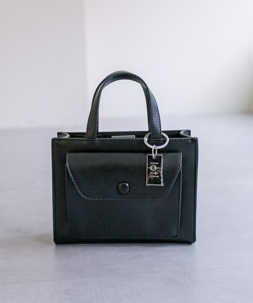loti（ロティ）の「loti ポケットミニスクエアBAG（ショルダーバッグ・レディース・ホワイト系その他/ブラック/ブラック系その他・FREE）」の17枚目の写真