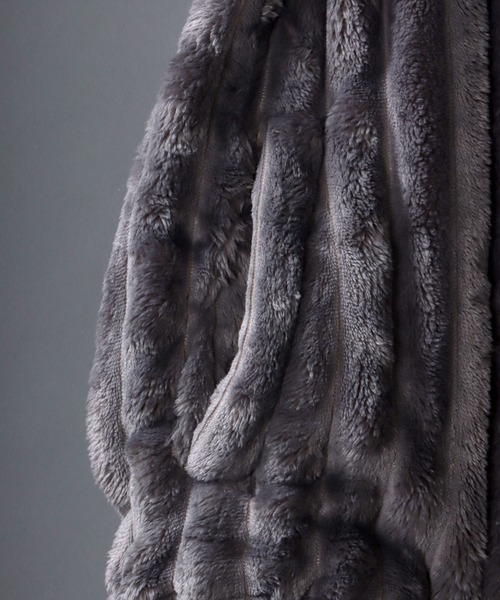 SITRY（シトリー）の「Soft fur side logo hoodie/ソフト ファー サイドロゴ フーディー/パーカー（ブルゾン