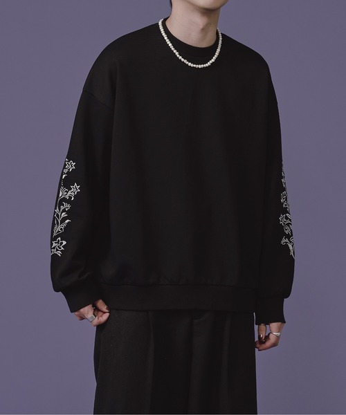 Ellno Loset(エルノロゼット)の「フラワー刺繍オーバースウェット(スウェット・メンズ・ブラック/オフホワイト・LARGE/MEDIUM)」の12枚目の写真