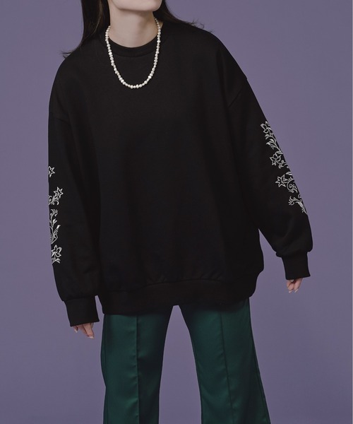 Ellno Loset(エルノロゼット)の「フラワー刺繍オーバースウェット(スウェット・メンズ・ブラック/オフホワイト・LARGE/MEDIUM)」の16枚目の写真