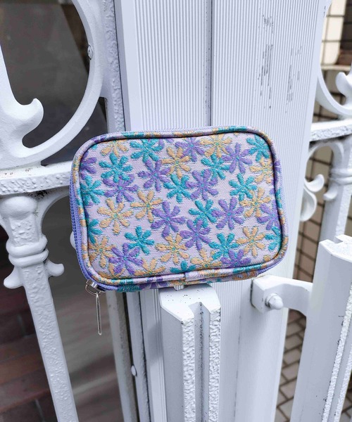 Casselini(キャセリーニ)の「Casselini(キャセリーニ)アクセサリーポーチ(ポーチ・レディース・ブラック/イエロー/ブルー/ラベンダー/ミント/パープル/アイボリー/グリーン/ライトグレー/ライム/サックスブルー・FREE)」の9枚目の写真