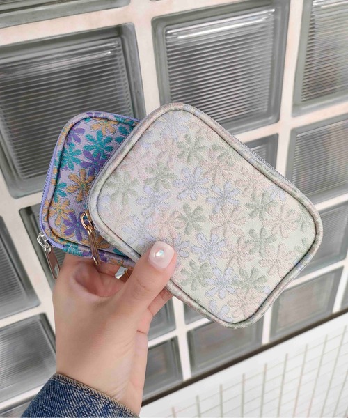 Casselini(キャセリーニ)の「Casselini(キャセリーニ)アクセサリーポーチ(ポーチ・レディース・ブラック/イエロー/ブルー/ラベンダー/ミント/パープル/アイボリー/グリーン/ライトグレー/ライム/サックスブルー・FREE)」の6枚目の写真