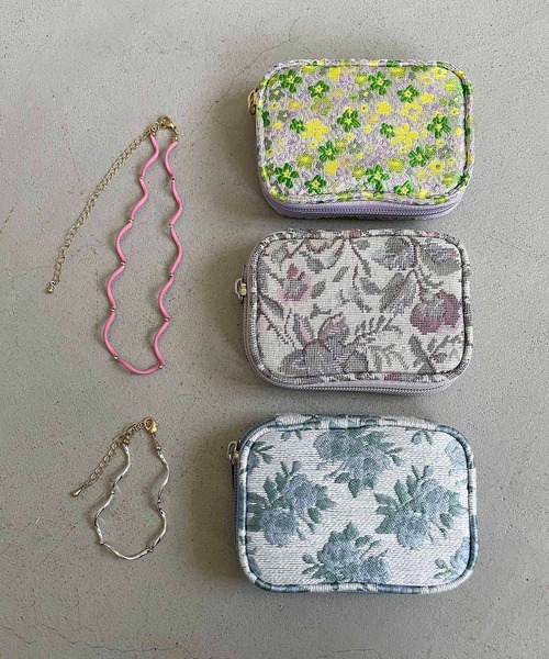 Casselini(キャセリーニ)の「Casselini(キャセリーニ)アクセサリーポーチ(ポーチ・レディース・ブラック/イエロー/ブルー/ラベンダー/ミント/パープル/アイボリー/グリーン/ライトグレー/ライム/サックスブルー・FREE)」の13枚目の写真