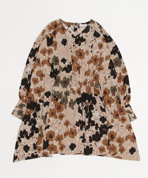 sandy（サンディー）の「【sandy】フラワープリントタックプルオーバー（シャツ/ブラウス・レディース・ベージュ/ブラウン/グレー・FREE）」の3枚目の写真