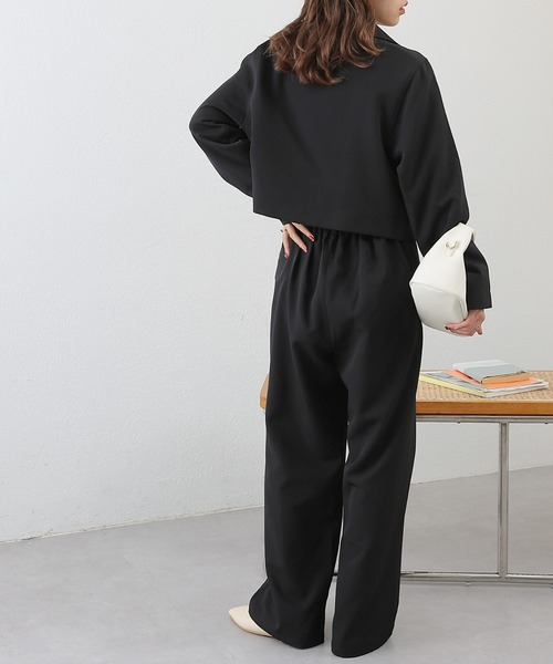 COLONY 2139(コロニートゥーワンスリーナイン)の「WEB限定/一部店舗限定 ストレッチジョーゼットワイドパンツ&ショートジャケットセットアップ(セットアップ・レディース・アイボリー/ブラック/チャコールグレー/ブラウン・FREE)」の7枚目の写真