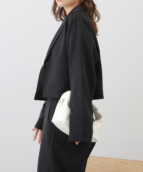 COLONY 2139(コロニートゥーワンスリーナイン)の「WEB限定/一部店舗限定 ストレッチジョーゼットワイドパンツ&ショートジャケットセットアップ(セットアップ・レディース・アイボリー/ブラック/チャコールグレー/ブラウン・FREE)」の10枚目の写真