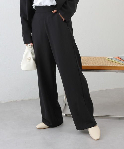 COLONY 2139(コロニートゥーワンスリーナイン)の「WEB限定/一部店舗限定 ストレッチジョーゼットワイドパンツ&ショートジャケットセットアップ(セットアップ・レディース・アイボリー/ブラック/チャコールグレー/ブラウン・FREE)」の12枚目の写真