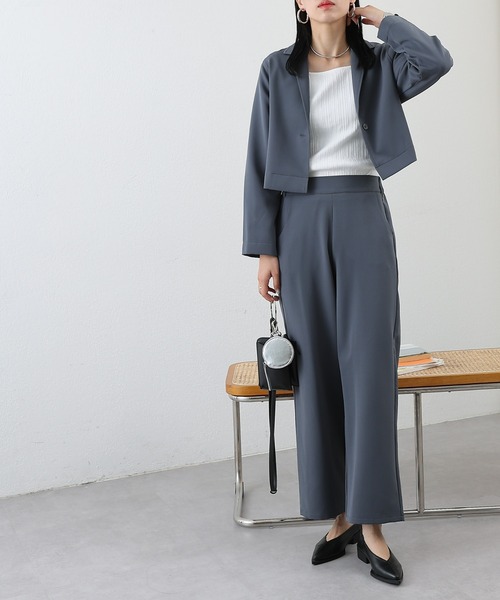 COLONY 2139(コロニートゥーワンスリーナイン)の「WEB限定/一部店舗限定 ストレッチジョーゼットワイドパンツ&ショートジャケットセットアップ(セットアップ・レディース・アイボリー/ブラック/チャコールグレー/ブラウン・FREE)」の18枚目の写真