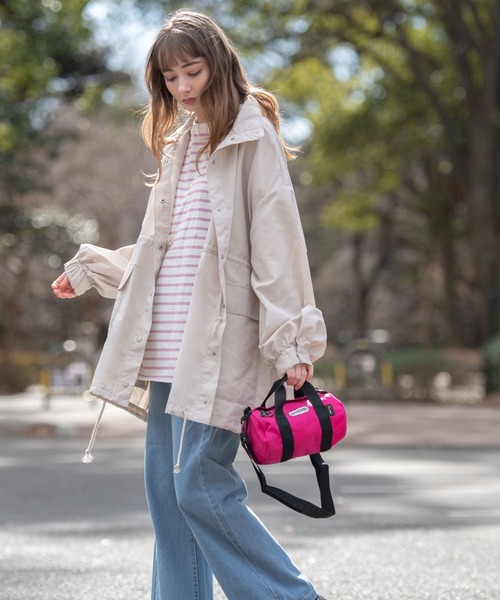 OUTDOOR PRODUCTS APPAREL(アウトドアプロダクツアパレル)の「スタンドカラー ボリューム マウンテンパーカー ミリタリージャケット(ミリタリージャケット・レディース・ブラック/カーキ/アイボリー・MEDIUM)」の14枚目の写真