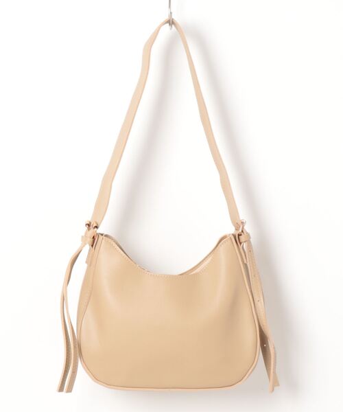 cuorequal（クオレコール）の「2way ハーフムーンバッグ（ショルダーバッグ・レディース・アイボリー/ベージュ/ブラック・FREE）」の21枚目の写真