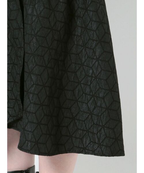 LAGUNAMOON（ラグナムーン）の「ジャカードギャザー切替スカート（スカート・レディース・ホワイト/ブラック・SMALL/MEDIUM）」の9枚目の写真