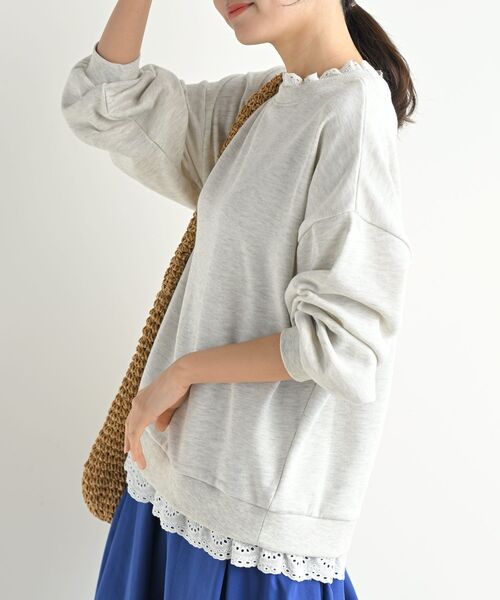 rps（アールピーエス）の「裏毛レース付きプルオーバー（スウェット・レディース・ピンク/グリーン/ブルー/オートミール/ネイビー/イエロー/アイボリー/サックスブルー/グレー/チャコールグレー/ブラック/グレイッシュブルー・フリー）」の5枚目の写真