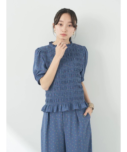 earth music&ecology(アースミュージックアンドエコロジー)の「花柄パフスリシャーリングブラウス(シャツ/ブラウス・レディース・ブラック/ネイビー・FREE)」の16枚目の写真