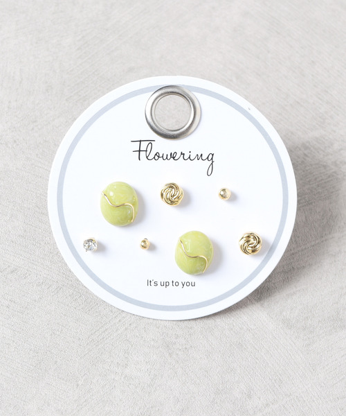 Flowering(フラワーリング)の「ミックスデザイン/セットピアス(ピアス(両耳用)・レディース・ブルー/ゴールド/ブラウン/ピンクゴールド/ベージュ/パープル/グリーン/ホワイト/ゴールド系その他/シルバー系その他/ブルー系その他/シルバー/ゴールド系その他2/ゴールド系その他3/ゴールド系その他4/ホワイト系その他/ゴールド系その他7/ゴールド系その他5/シルバー系その他2/シルバー系その他3/レッド/ゴールド系その他6/ブルー系その他2/ゴールド系/ピンク/ゴールド系2/ベージュ系その他/グリーン系その他/グレー/ゴールド系1・FREE)」の9枚目の写真