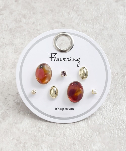 Flowering(フラワーリング)の「ミックスデザイン/セットピアス(ピアス(両耳用)・レディース・ブルー/ゴールド/ブラウン/ピンクゴールド/ベージュ/パープル/グリーン/ホワイト/ゴールド系その他/シルバー系その他/ブルー系その他/シルバー/ゴールド系その他2/ゴールド系その他3/ゴールド系その他4/ホワイト系その他/ゴールド系その他7/ゴールド系その他5/シルバー系その他2/シルバー系その他3/レッド/ゴールド系その他6/ブルー系その他2/ゴールド系/ピンク/ゴールド系2/ベージュ系その他/グリーン系その他/グレー/ゴールド系1・FREE)」の14枚目の写真