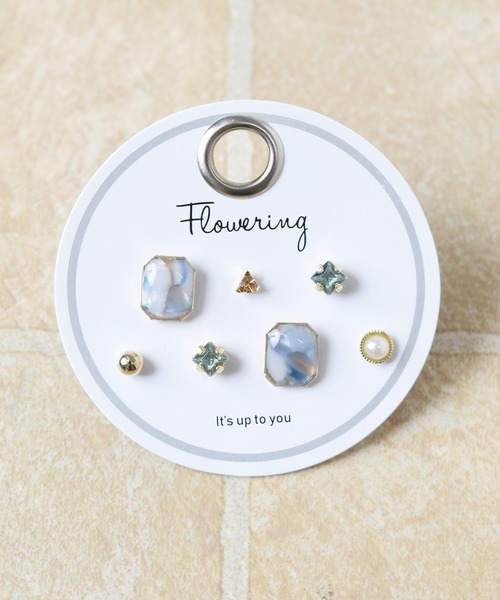 Flowering(フラワーリング)の「ミックスデザイン/セットピアス(ピアス(両耳用)・レディース・ブルー/ゴールド/ブラウン/ピンクゴールド/ベージュ/パープル/グリーン/ホワイト/ゴールド系その他/シルバー系その他/ブルー系その他/シルバー/ゴールド系その他2/ゴールド系その他3/ゴールド系その他4/ホワイト系その他/ゴールド系その他7/ゴールド系その他5/シルバー系その他2/シルバー系その他3/レッド/ゴールド系その他6/ブルー系その他2/ゴールド系/ピンク/ゴールド系2/ベージュ系その他/グリーン系その他/グレー/ゴールド系1・FREE)」の10枚目の写真