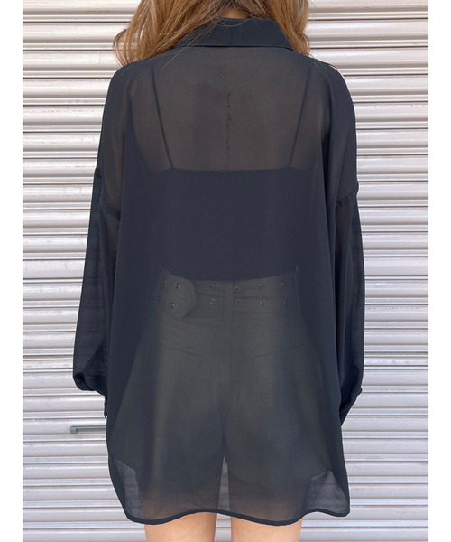 EGOIST（エゴイスト）の「ショルダースリットシアーシャツ（シャツ/ブラウス・レディース・ブラック/サックスブルー/ホワイト・FREE）」の16枚目の写真