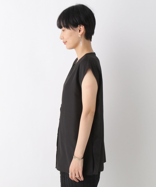 LEPSIM(レプシィム)の「3WAYケープライクブラウス 194168(シャツ/ブラウス・レディース・ブラック/オフホワイト/ライトブルー・FREE)」の22枚目の写真