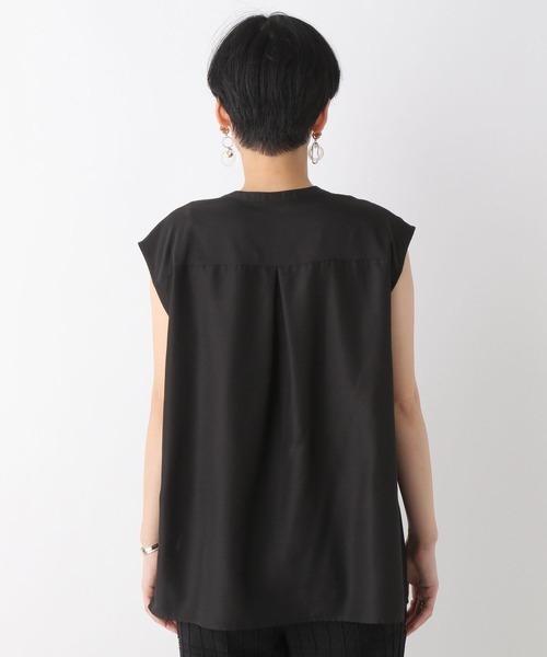 LEPSIM(レプシィム)の「3WAYケープライクブラウス 194168(シャツ/ブラウス・レディース・ブラック/オフホワイト/ライトブルー・FREE)」の10枚目の写真