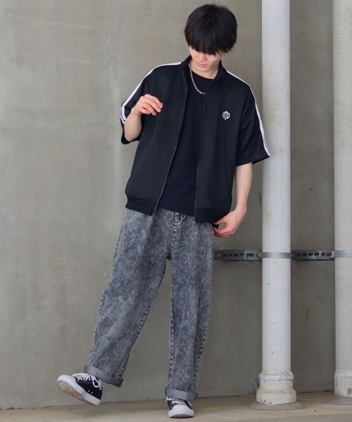 シトリー SITRY ジャージ上下セット 黒と白 ストライプ ビックシルエット SITRY（シトリー）の「Tiger embroidery line Jersey tops/ 虎