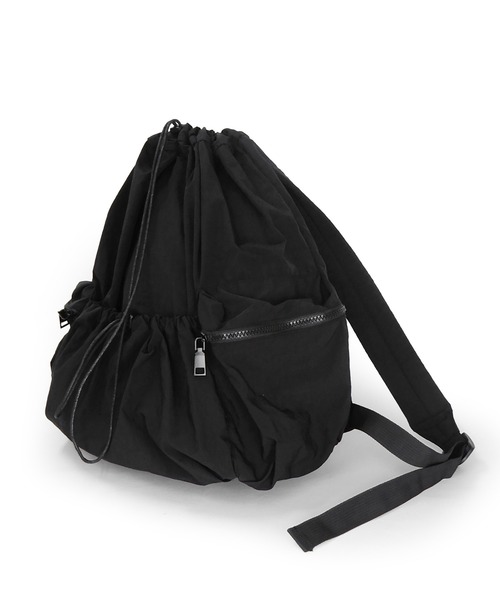 minia（ミニア）の「シャカシャカ素材のドロストリュック（バックパック/リュック・レディース・ブラック/ベージュ/ブルー・FREE）」の19枚目の写真