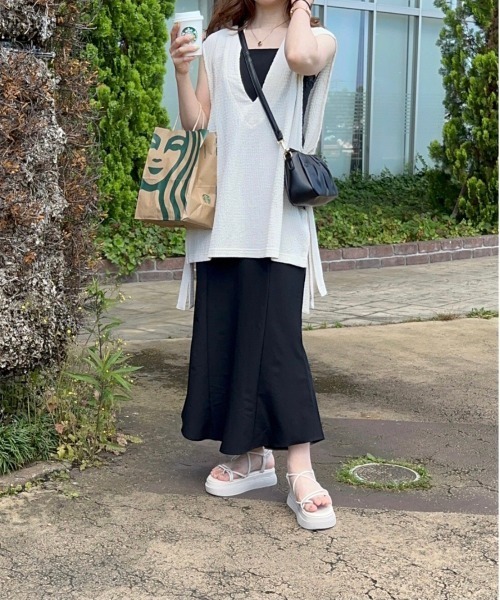 t a r o s u(タロス)の「kusyukusyu 2way bag/クシュクシュ2ウェイバッグ(ハンドバッグ・レディース・ホワイト/ブラック・FREE)」の17枚目の写真