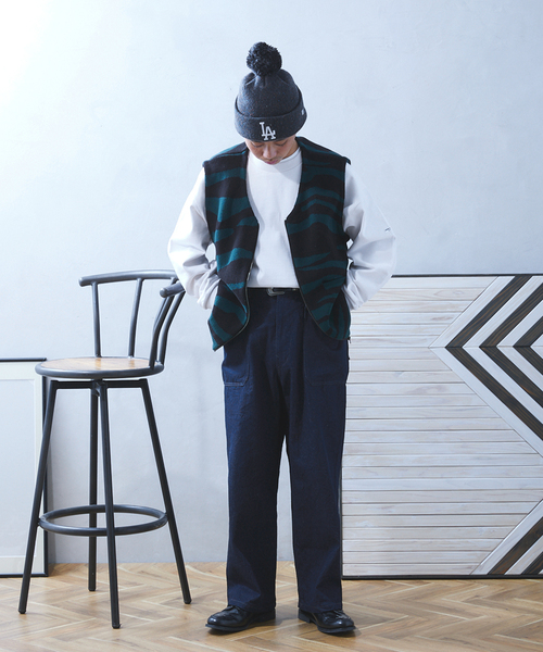 JOURNAL STANDARD relume(ジャーナルスタンダード レリューム)の「CALIFORNIA アソートパターンベスト(ベスト・メンズ・サックスブルー/ブラック/パープル/グリーン・MEDIUM/LARGE)」の7枚目の写真