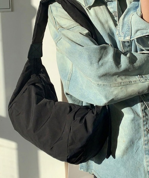 ap retro(アプレトロ)の「クロスボディバッグ/ショルダーバッグ/軽量素材(ショルダーバッグ・レディース・グリーン/ネイビー/アイボリー/カーキ/ブラック/チャコールグレー・FREE)」の17枚目の写真