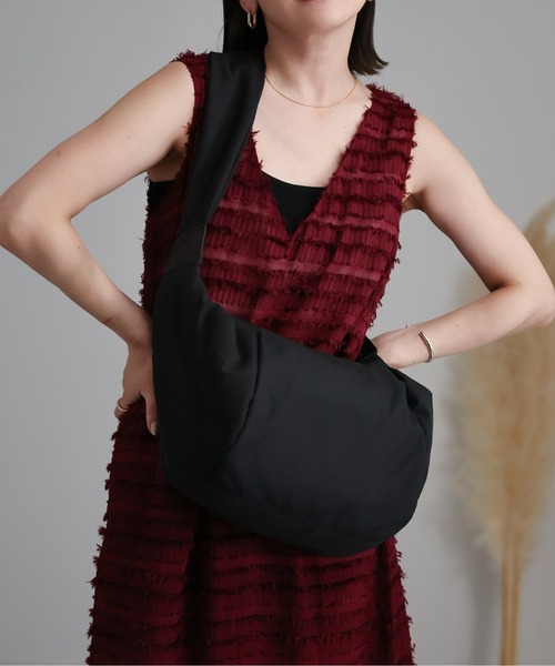 ap retro(アプレトロ)の「クロスボディバッグ/ショルダーバッグ/軽量素材(ショルダーバッグ・レディース・グリーン/ネイビー/アイボリー/カーキ/ブラック/チャコールグレー・FREE)」の18枚目の写真