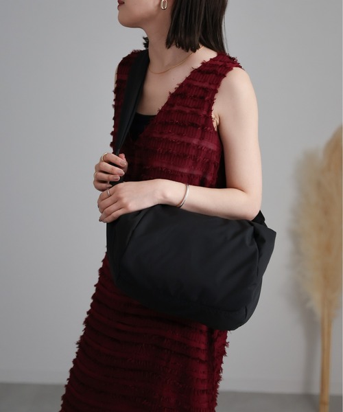 ap retro(アプレトロ)の「クロスボディバッグ/ショルダーバッグ/軽量素材(ショルダーバッグ・レディース・グリーン/ネイビー/アイボリー/カーキ/ブラック/チャコールグレー・FREE)」の22枚目の写真