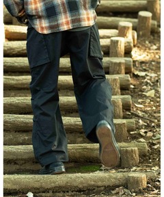 ストレッチヘリンボーンモンスターポケットパンツ