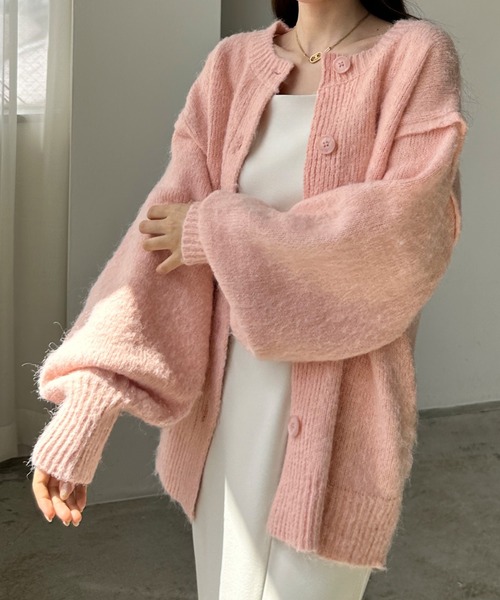 Louere(ルエレ)の「ボリュームスリーブニットカーディガン(カーディガン/ボレロ・レディース・ブラック/ピンク/ライトベージュ/ブラウン/グレイッシュベージュ・FREE/LARGE/MEDIUM)」の13枚目の写真