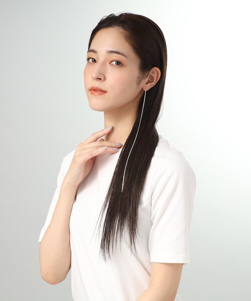 COCOSHNIK ONKITSCH(ココシュニックオンキッチュ)の「シルバー チェーンピアス フラットカーブロング(片耳用)(ピアス(両耳用)・レディース・シルバー・00)」の9枚目の写真
